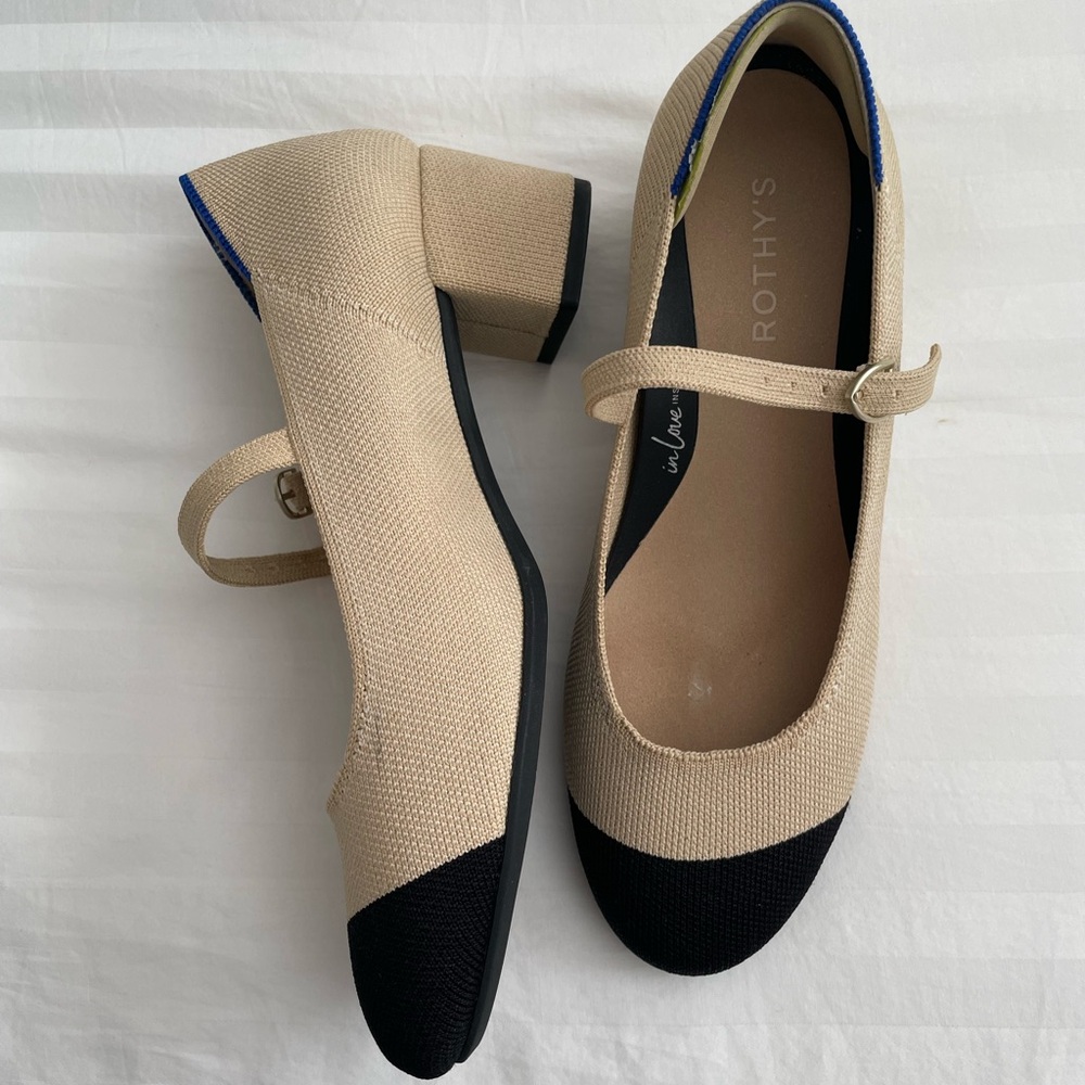 Rothy's Tan and Black Mary Jane heel